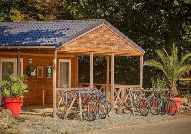 Mobil 4 Personnes Plein Coeur De La Vendee Proche Parc Du Puydufou Camping La Boissiere-de-Montaigu